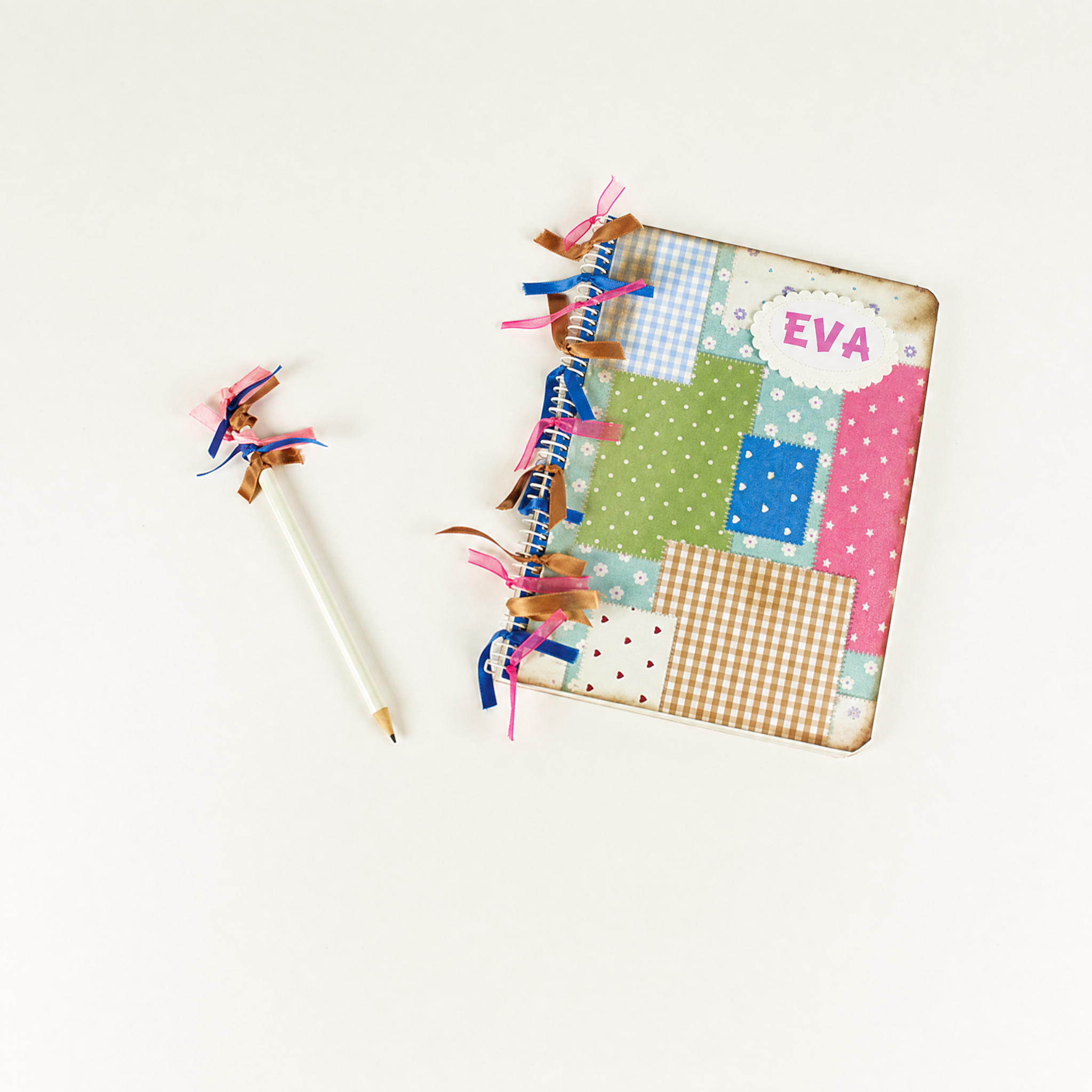 Caderno scrapbooking